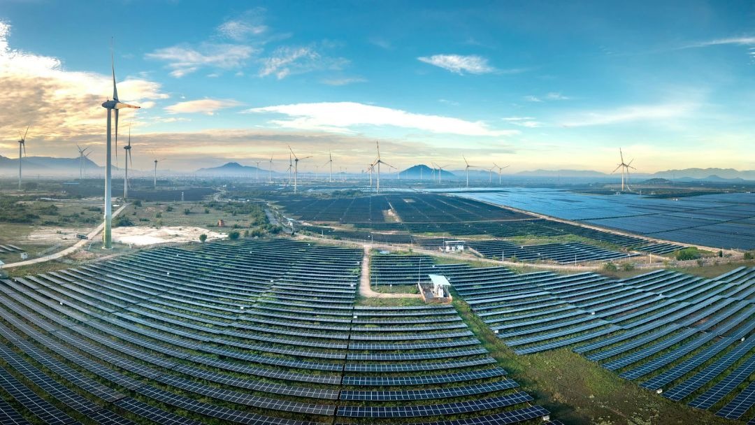Clean Energy Meets India’s 7% Rise in Electricity Demand Over Two Years
